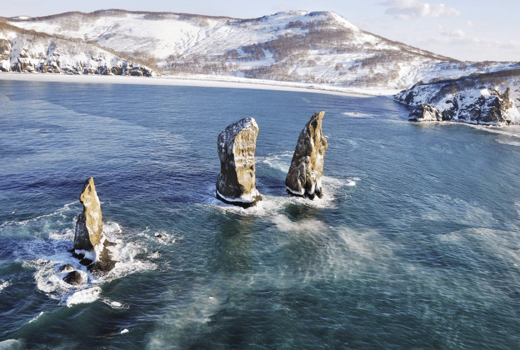 The symbol of Avacha Bay, the guardians of the port towns, and an officially protected natural monument. The Three Brothers cliffs are one of Kamchatka’s most distinctive landmarks. Located right at the entrance to the bay, they have been a famous sight since the 18th century, and were first marked on a map of Avachinsky Gulf in 1737.
