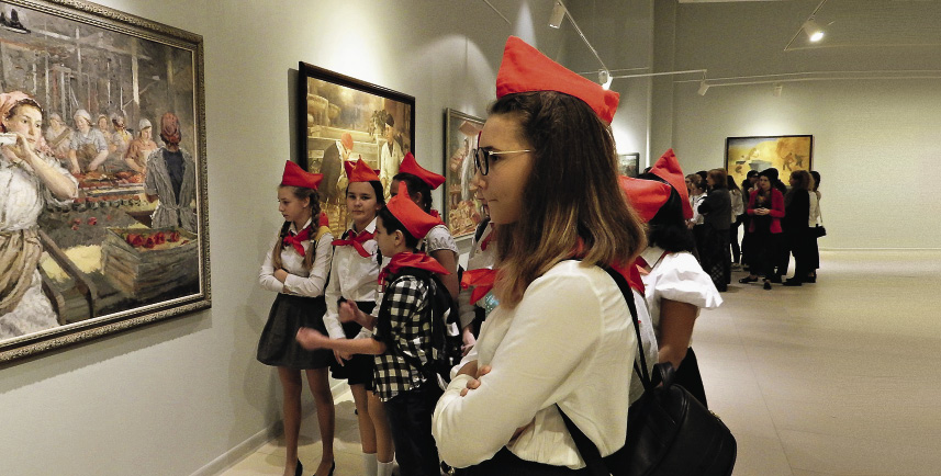 The Night of the Arts in the New Jerusalem Museum took place “under the banner of October”. There were lectures and excursions for schoolchildren.